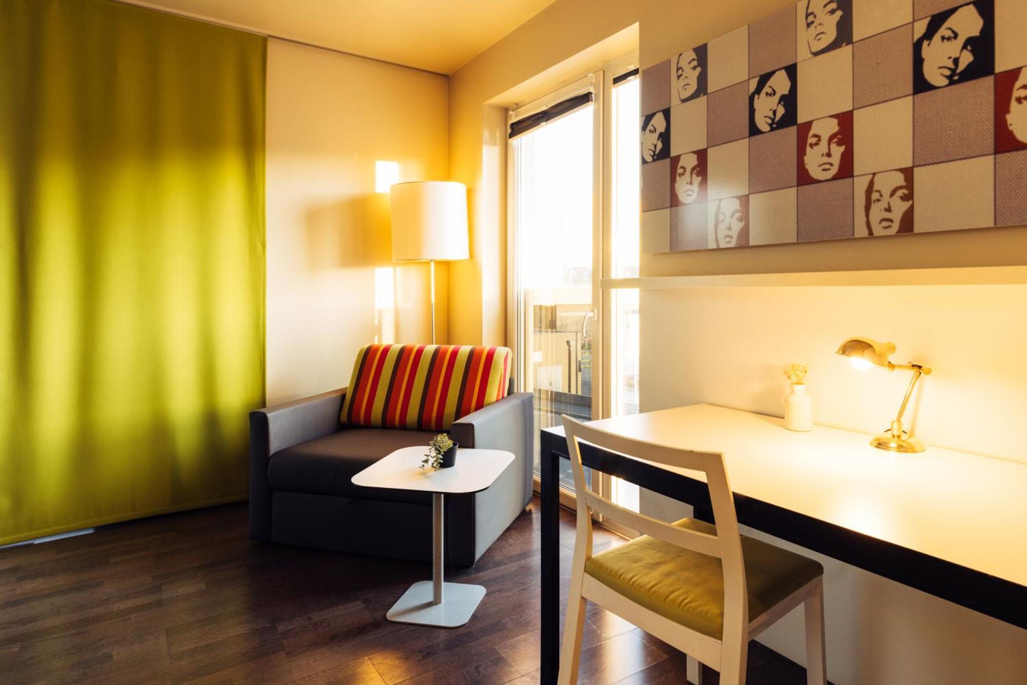 Harry'S Home Hart Bei Graz Hotel & Apartments Exterior foto